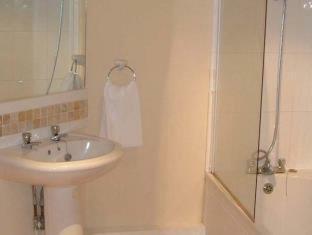 Hostal The Cheltenham Townhouse & Apartments