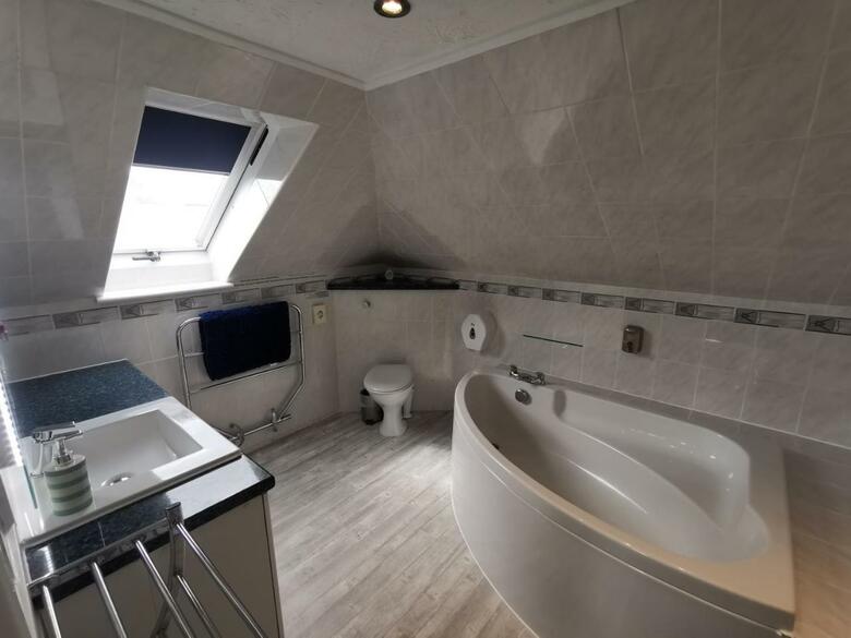 Hostal Aquarius B&B