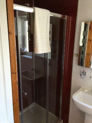 Hostal Roseneath Guest House