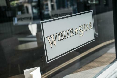 Hotel The White Star Tavern