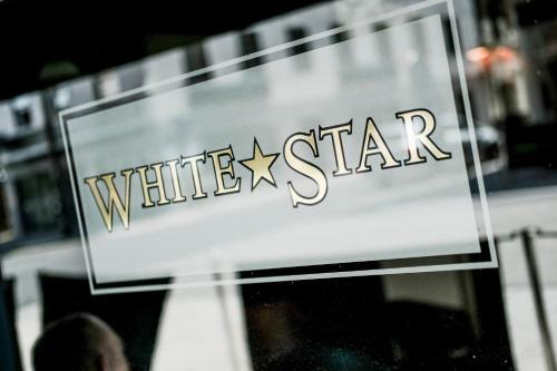Hotel The White Star Tavern