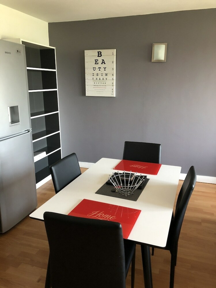 Halo Serviced Apartments-west One