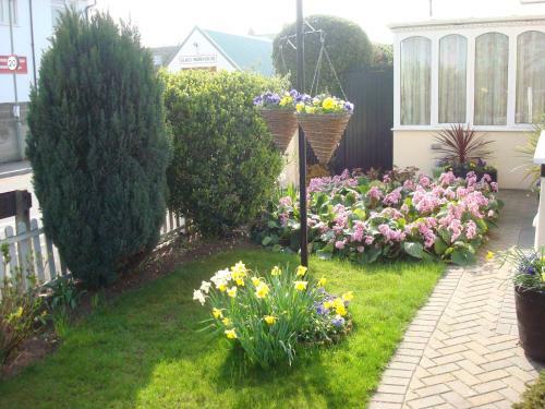 Bed & Breakfast Cornerways Guest House