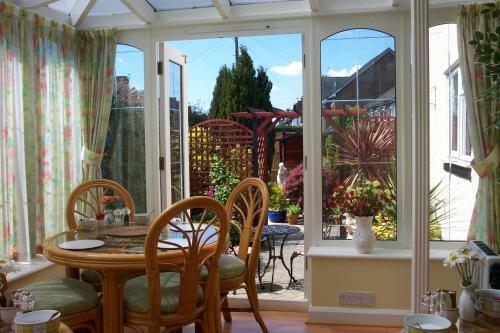 Bed & Breakfast Cornerways Guest House