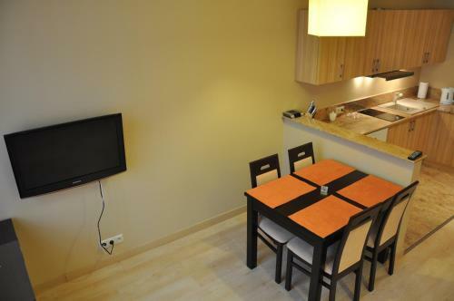 Amber Apartments