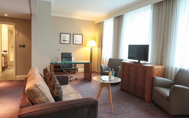 Hotel Crowne Plaza London Ealing