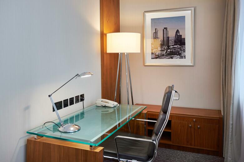 Hotel Crowne Plaza London Ealing