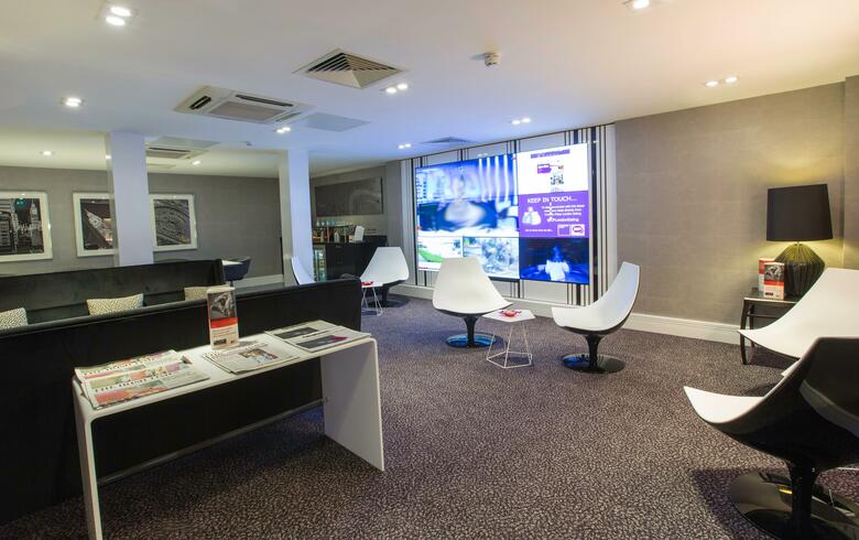 Hotel Crowne Plaza London Ealing