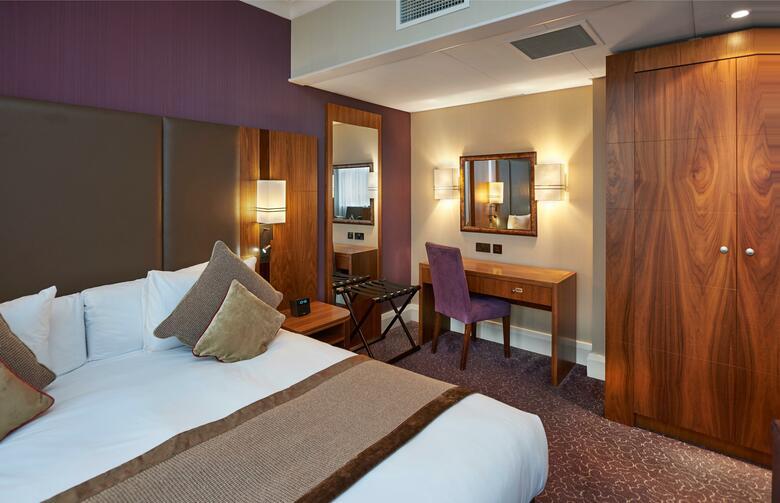 Hotel Crowne Plaza London Ealing