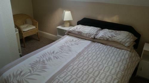 Highbury Hotel