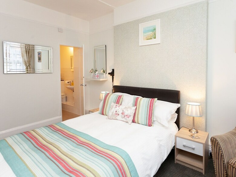 Hostal The Ravenswood B&B