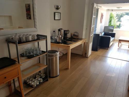 Hostal Boscombe Reef Hotel