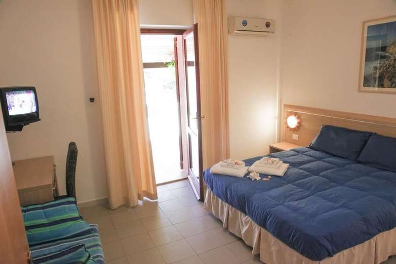 Hotel Mezzaluna