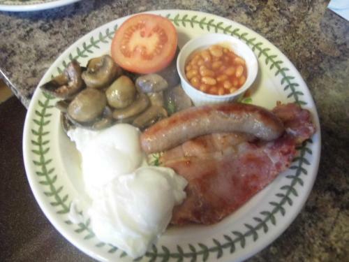 Bed & Breakfast Clerk Laithe Lodge