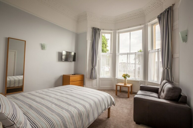 Clydesdale Apartments