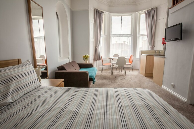 Clydesdale Apartments