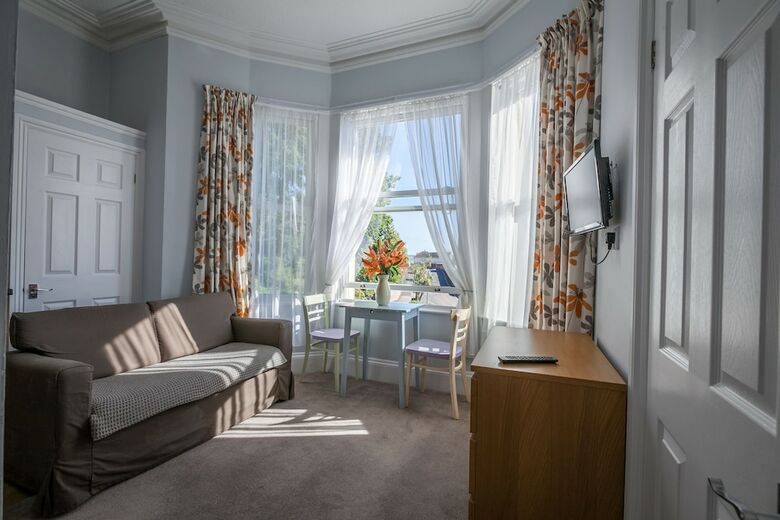 Clydesdale Apartments