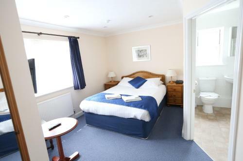 Corner House Hotel Gatwick