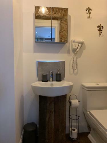 Posada Royal Mile Suites By The Castle