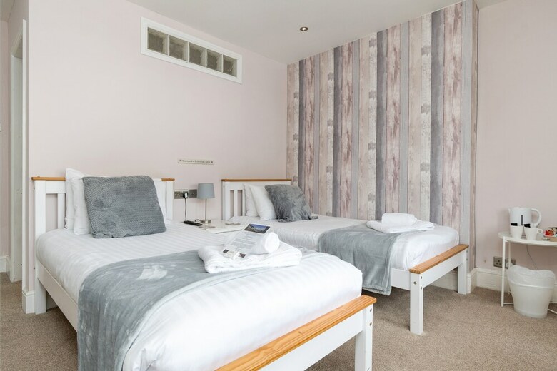 Hostal Beachside Guest House