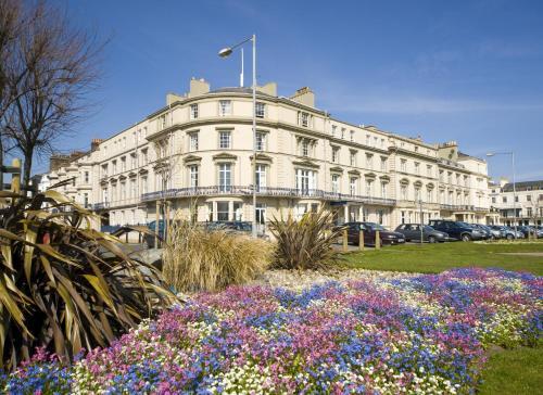 The Carlton Hotel