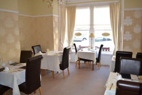 The Moorfield Hotel-bed And Breakfast