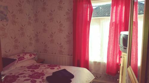 Hostal The Woodley Hotel