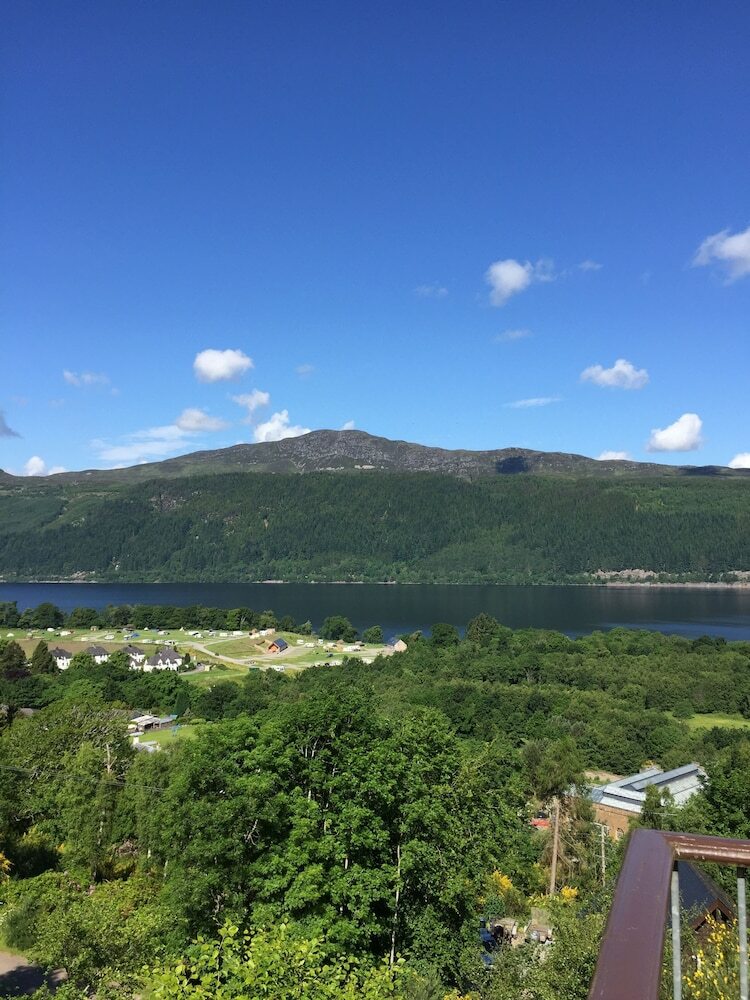 Lodges On Loch Ness