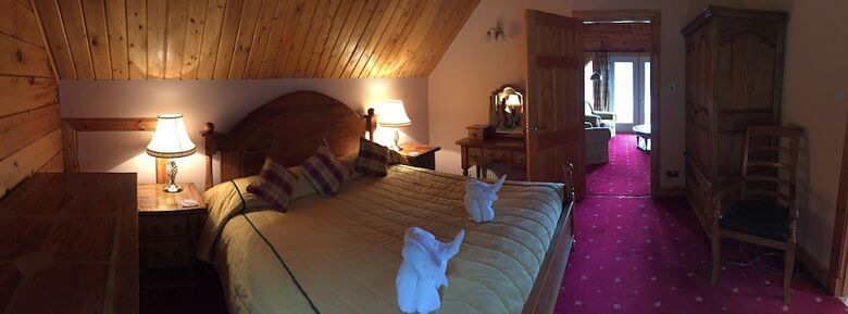 Lodges On Loch Ness