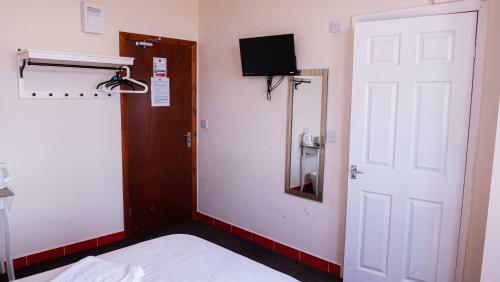 Hotel Just Roomz - By The Beach