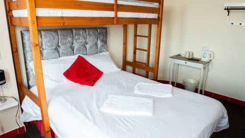 Hotel Just Roomz - By The Beach