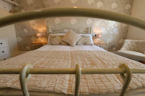 Bed & Breakfast Arvon House