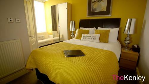 Bed & Breakfast The Kenley Hotel