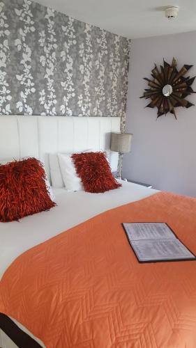 Bed & Breakfast The Kenley Hotel
