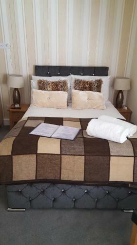 Bed & Breakfast The Kenley Hotel