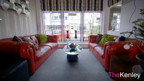 Bed & Breakfast The Kenley Hotel