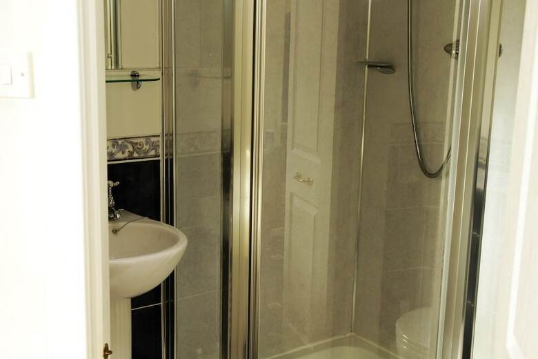 Hostal Aurora Guest House