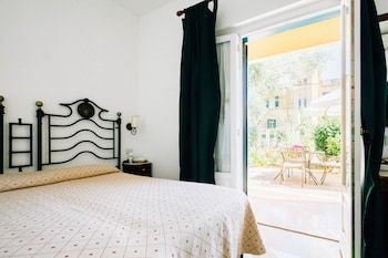 Villino Eleonora Bed And Breakfast
