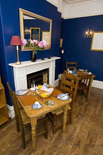 Hostal The Beckett Guest House