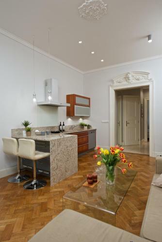 Holec Apartments