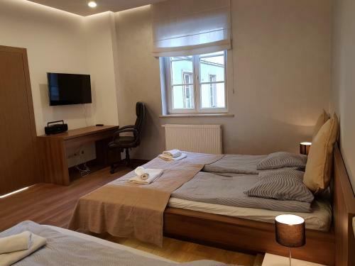 24w Apartments Rynek
