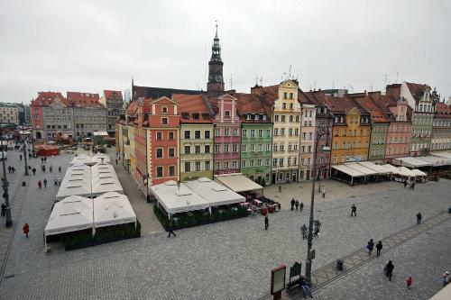 24w Apartments Rynek