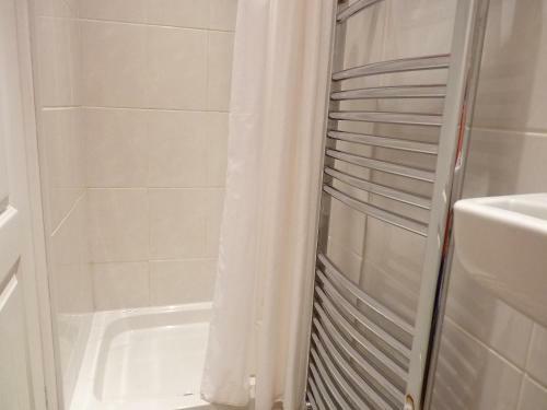 Hostal Apollo Guest House