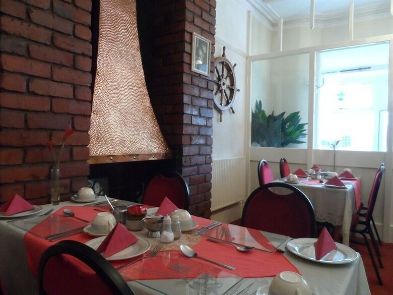 Hostal The Argyll
