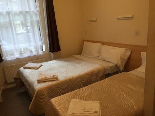 Romanos Hotel