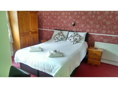Hostal Tusker Lodge - Adults Only