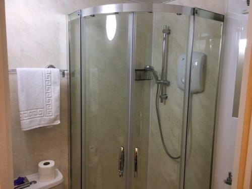 Hostal Tusker Lodge - Adults Only
