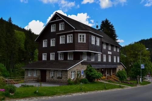 Hostal U Kapli?ky