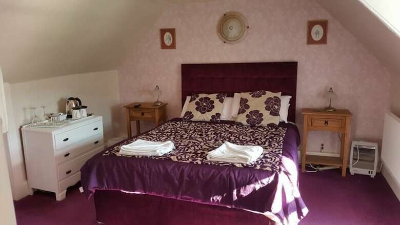 Hostal Carra Beag Guest House