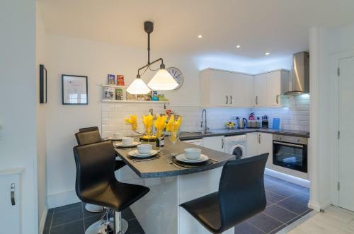 Alfred St Apartment